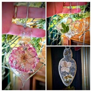 Set Of 3 Handcrafted Resin Ornament with Pressed Flowers
